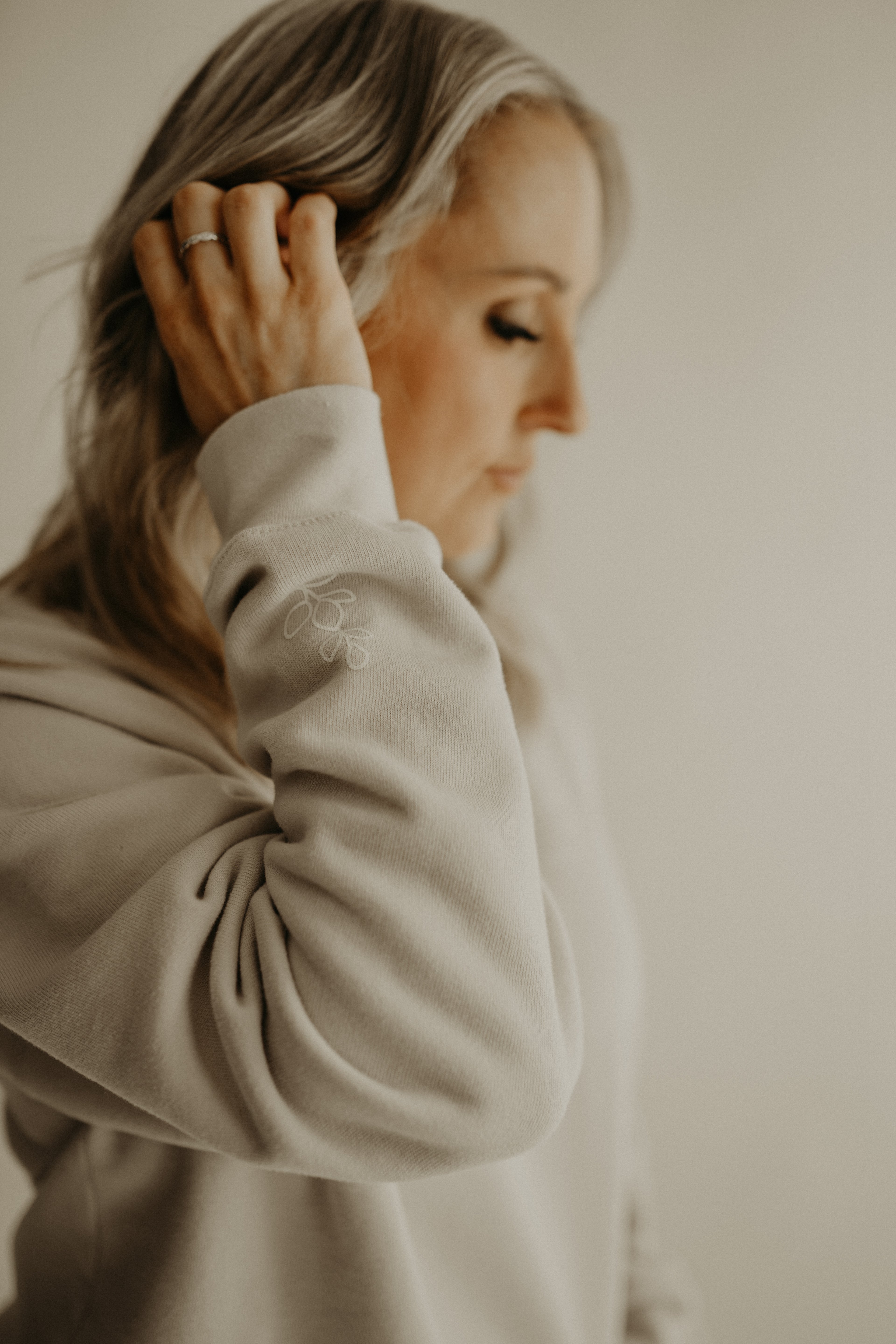 CSA BEIGE PULLOVER