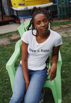 'love > hate' WOMEN'S TEE