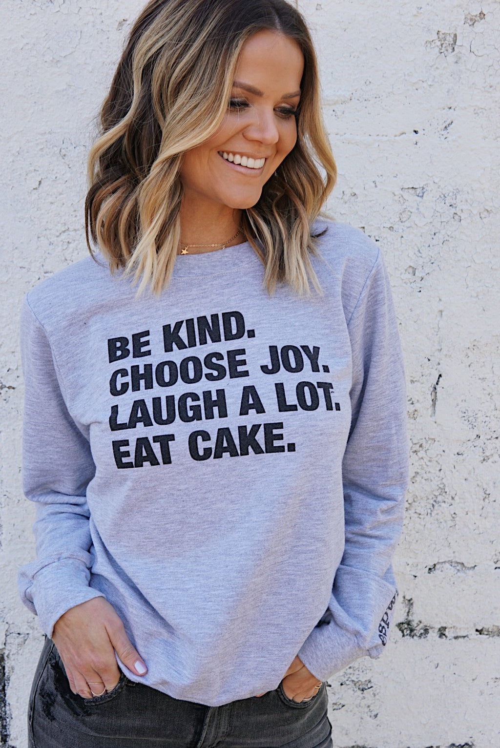 4 THINGS® 'JOY SEEKER' UNISEX LIGHTWEIGHT PULLOVER